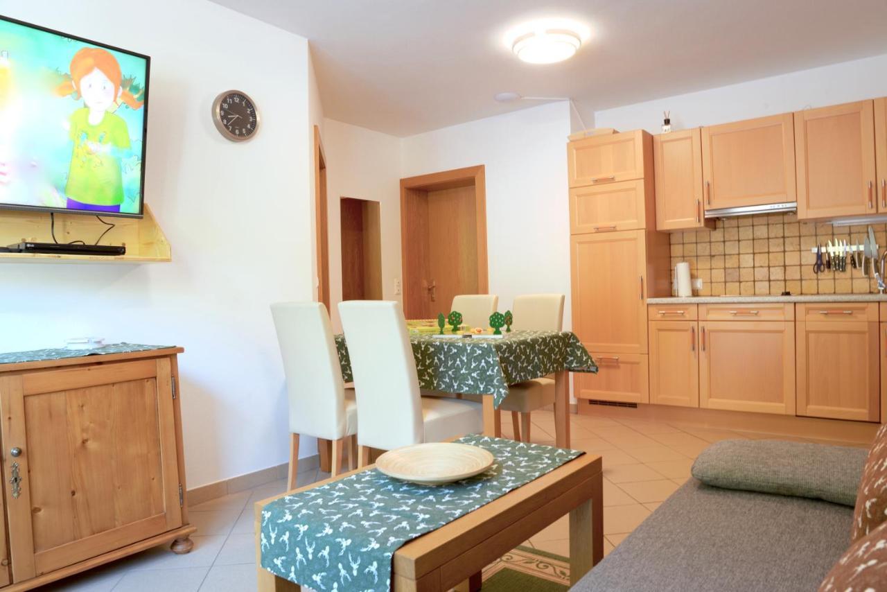 מלון לופר Haus Patricia מראה חיצוני תמונה
